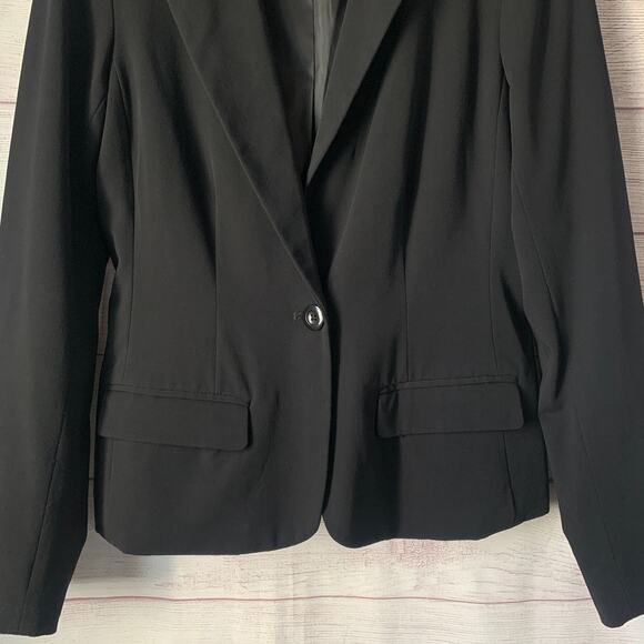 Apt. 9 Black Blazer Jacket Button Closure Size 4 - Picture 4 of 13